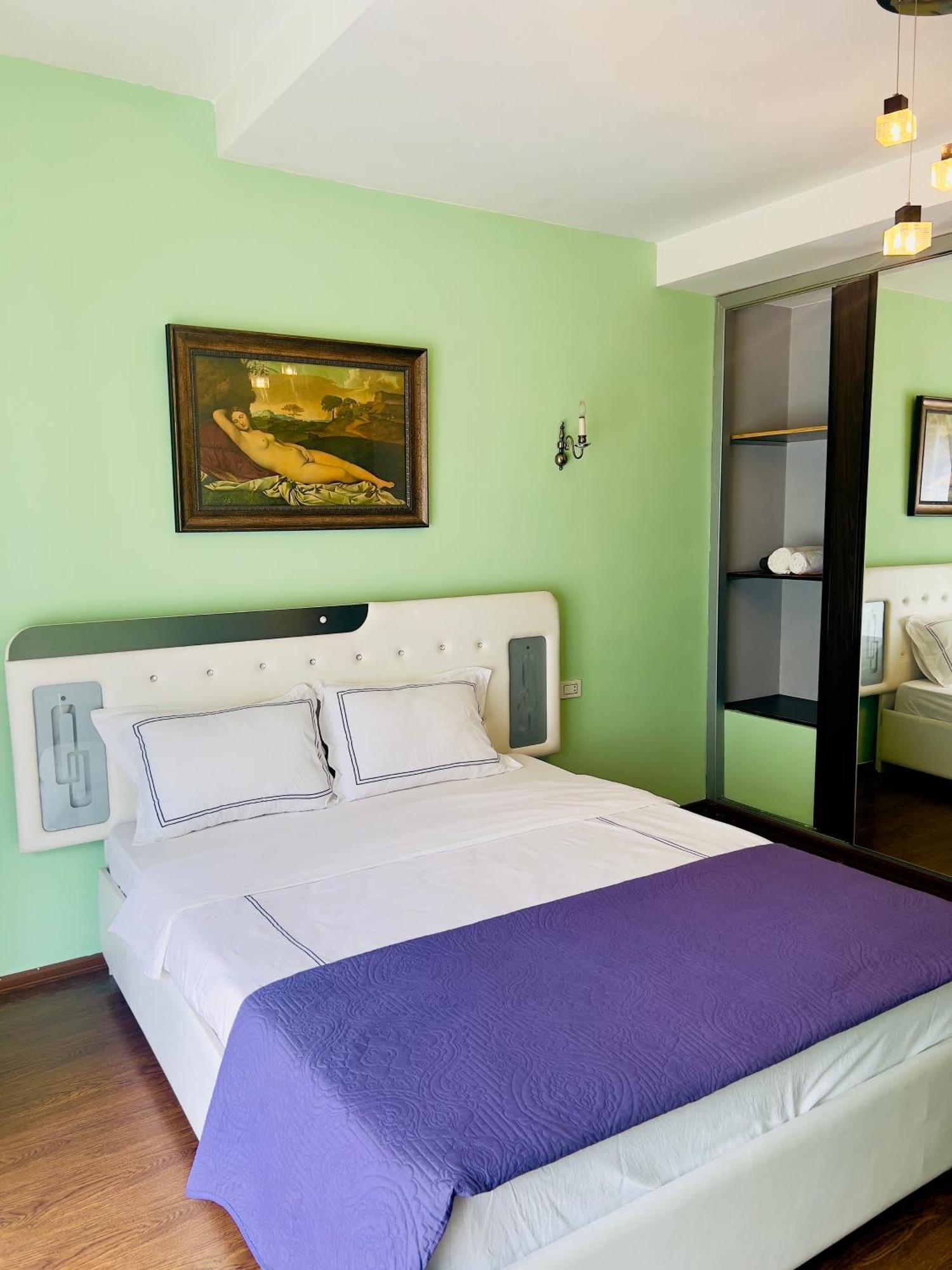 Apartment Maisi Batumi Eksteriør bilde