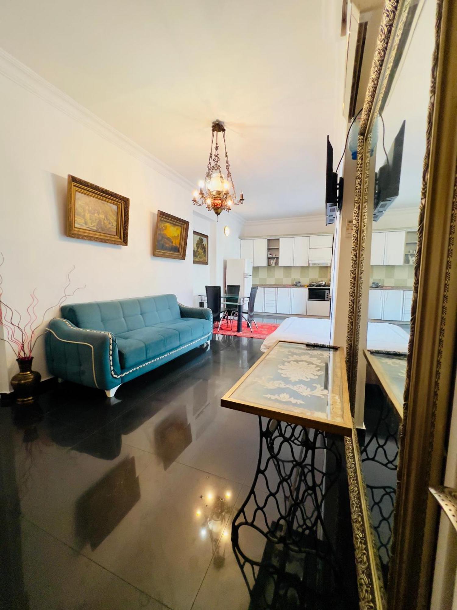 Apartment Maisi Batumi Eksteriør bilde
